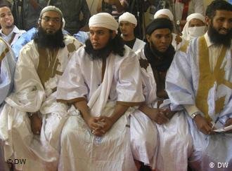 سجناء سلفيون: ننبذ الغلو والتطرف ونتمسك بمخرجات الحوار