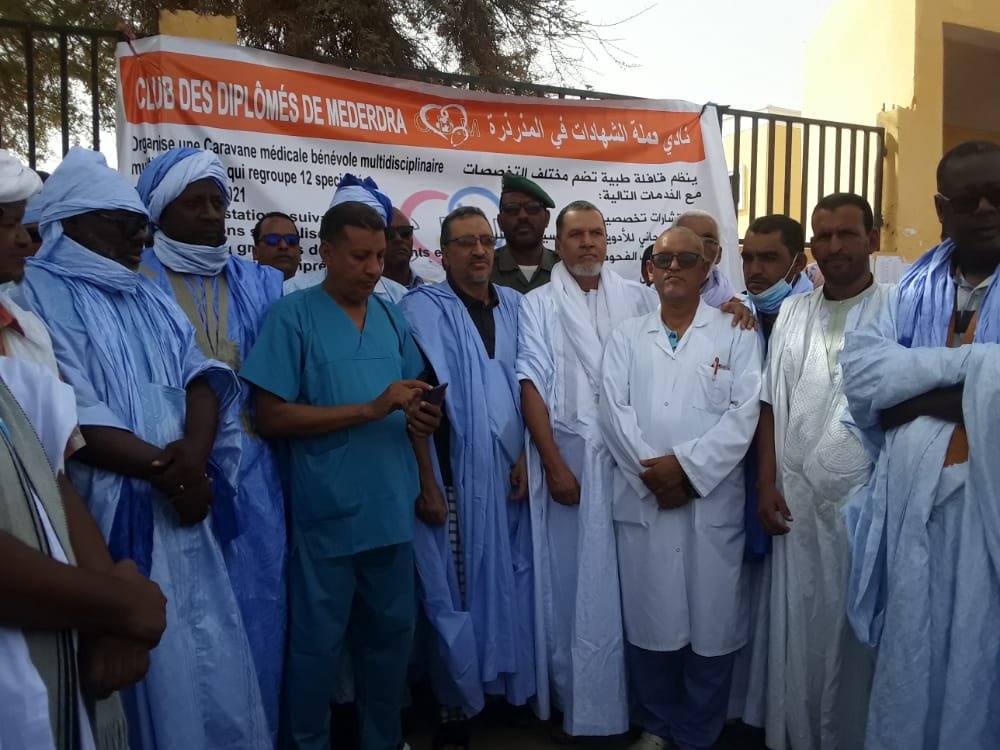 أساتذة في الطب ودكاترة من أبناء المذرذرة ينظمون قافلة صحية لصالح سكان المقاطعة