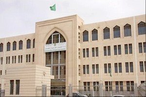 وزارة الخارجية تستدعي بعض أفراد بعثاتها الدبلوماسية