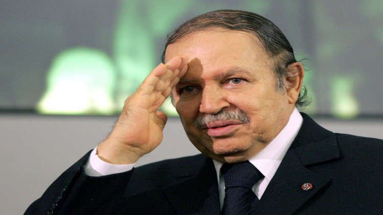 رحيل الرئيس الجزائري السابق..