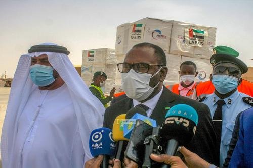100 الف جرعة من لقاح كورونا هدية من الامارات العربية الى موريتانيا