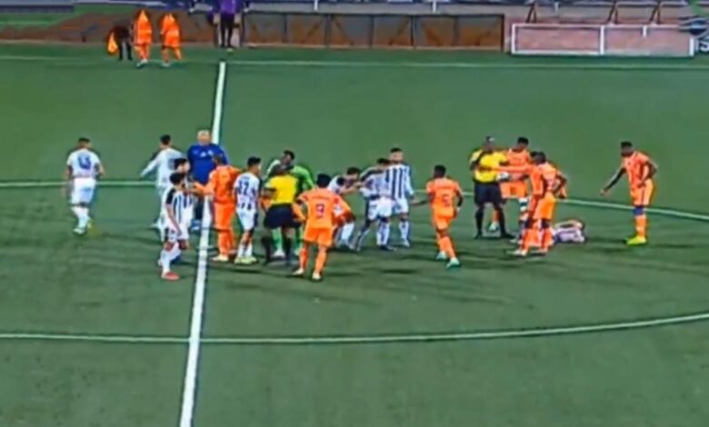 “فضيحة تحكيمية” تتسبب في خروج fc nouadhibou من دوري أبطال إفريقيا