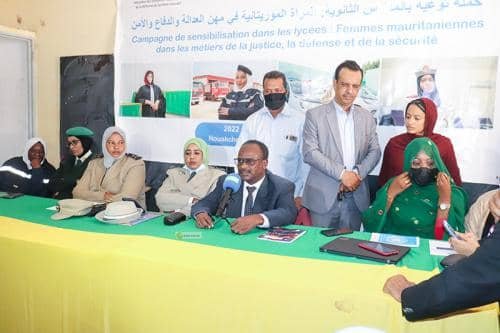 تنظيم حملة تحسيسية لمحاربة المخدرات  في الوسط المدرسي