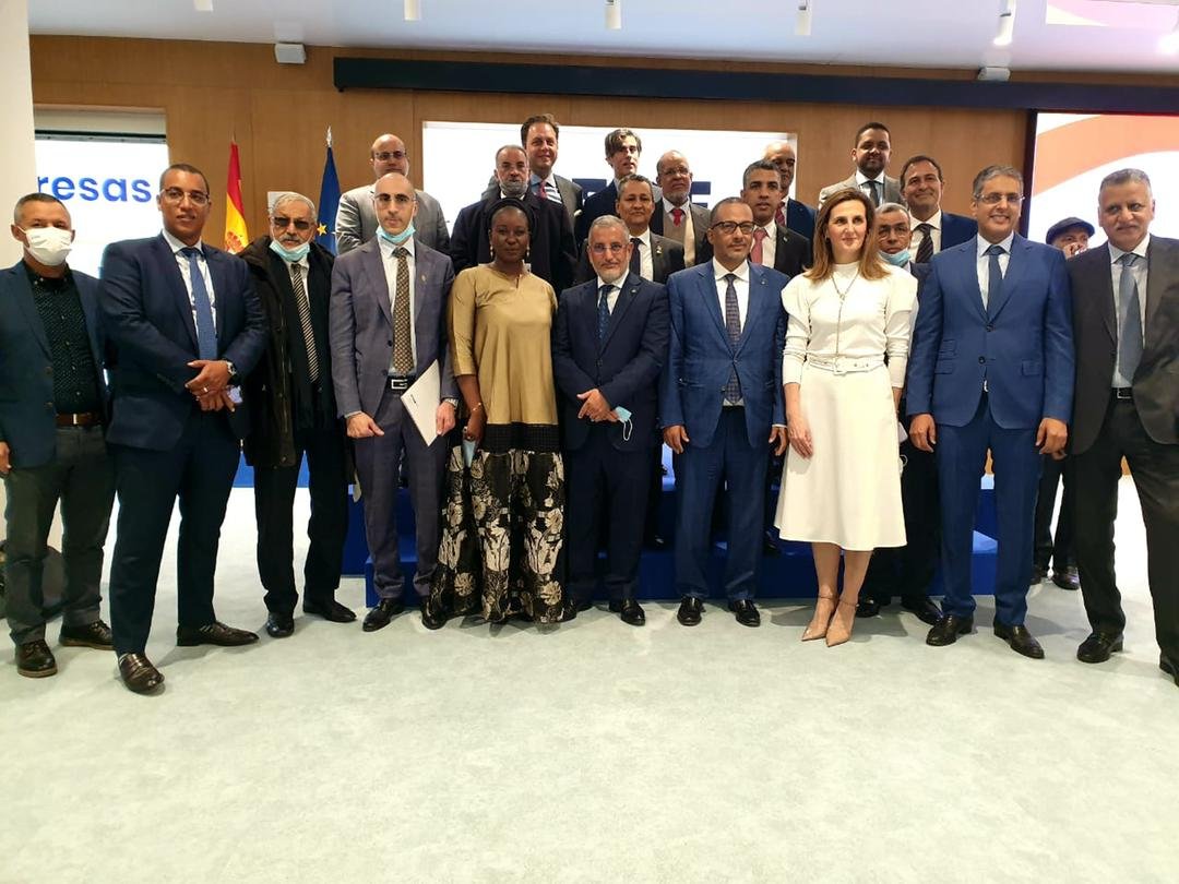 رئيس منطقة انواذيبو الحرة أمام ملتقى رواد الأعمال الإسباني الموريتاني