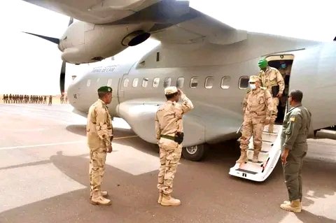 الجيش الوطني يعلن عن اكتتاب جديد لطلبة الضباط الطيارين
