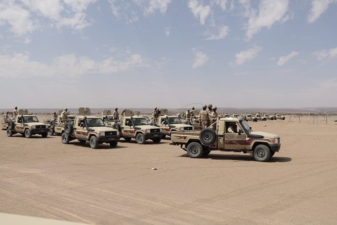 القيادة العامة للجيوش تحذر المواطنين من عملية اتلاف لبعض الذخيرة بمنطقة اجريدة