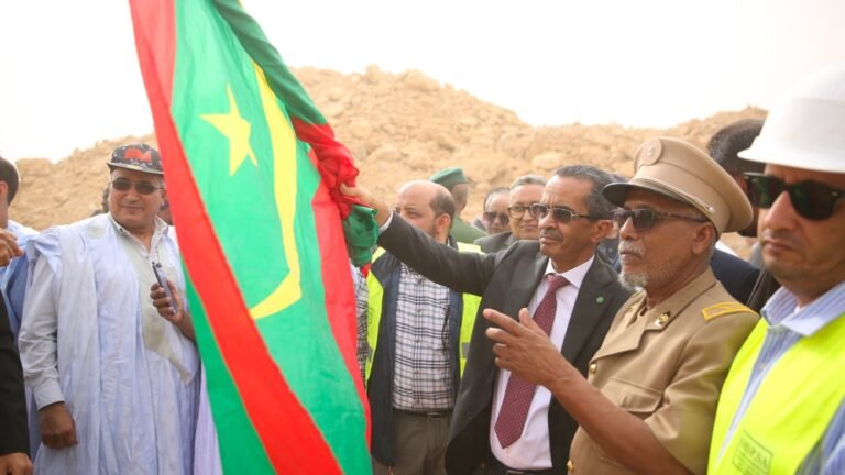 وزارة المعادن تعلن عن انطلاق الاشغال في استخراج معدن الفوسفات