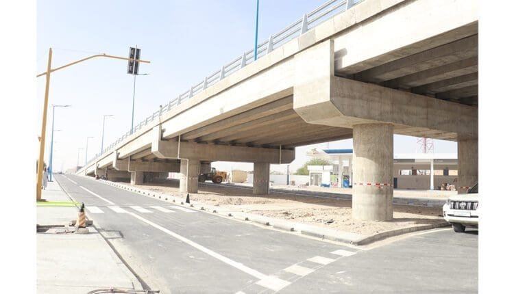 بعد انتهاء الاشغال فية – وزارة التجهير والنقل تضع جسر بوماكو تحت الرقابة الفنية