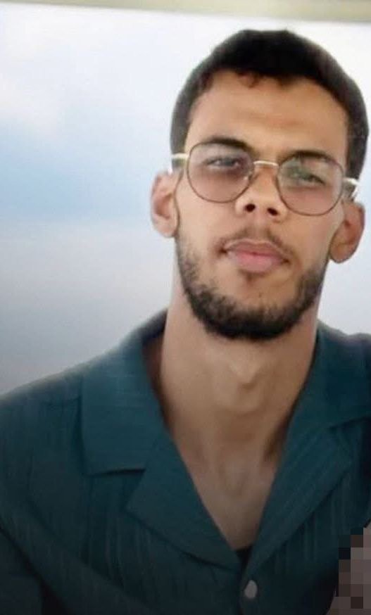 زوجة الموريتاني المعتقل في أمريكا تنفي التبليغ عنه وتطالب بالإفراج عنه