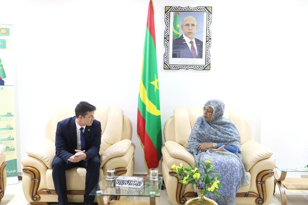 مفوضة الأمن الغذائي تبحث مع القائم بالأعمال الأوكراني سبل تعزيز التعاون
